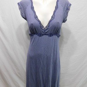 Rosapois Dress or Sleep Dress